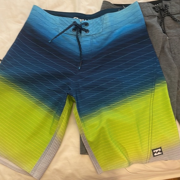 3 Billabong boys surf bathing suites (all three) - Picture 2 of 5